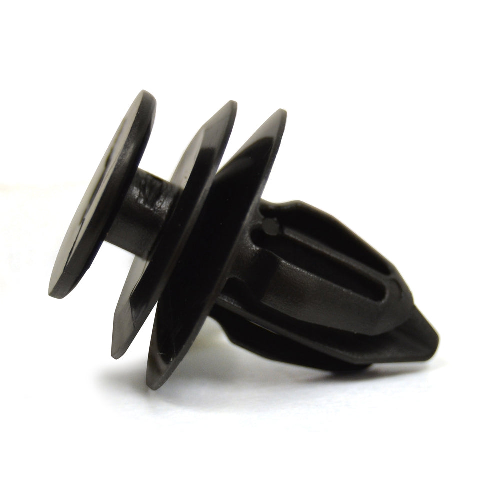 Rear Bumper Garnish Retainer