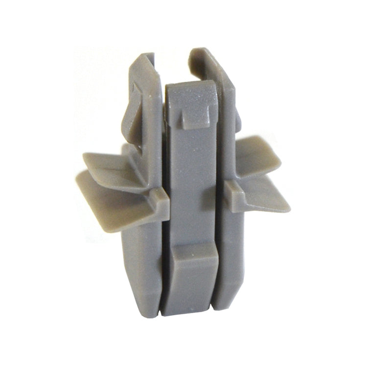 Radiator Grill Retainer Subaru - Clearance