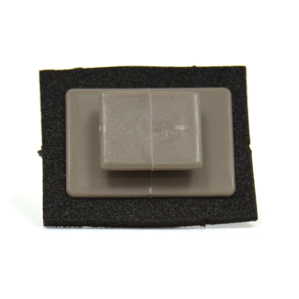 Liftgate Molding Retainer with Sealer